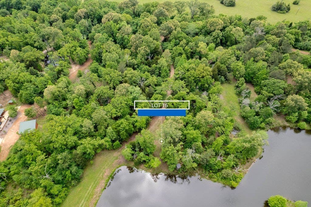 0.75 acres in ANDERSON County gallery image 2