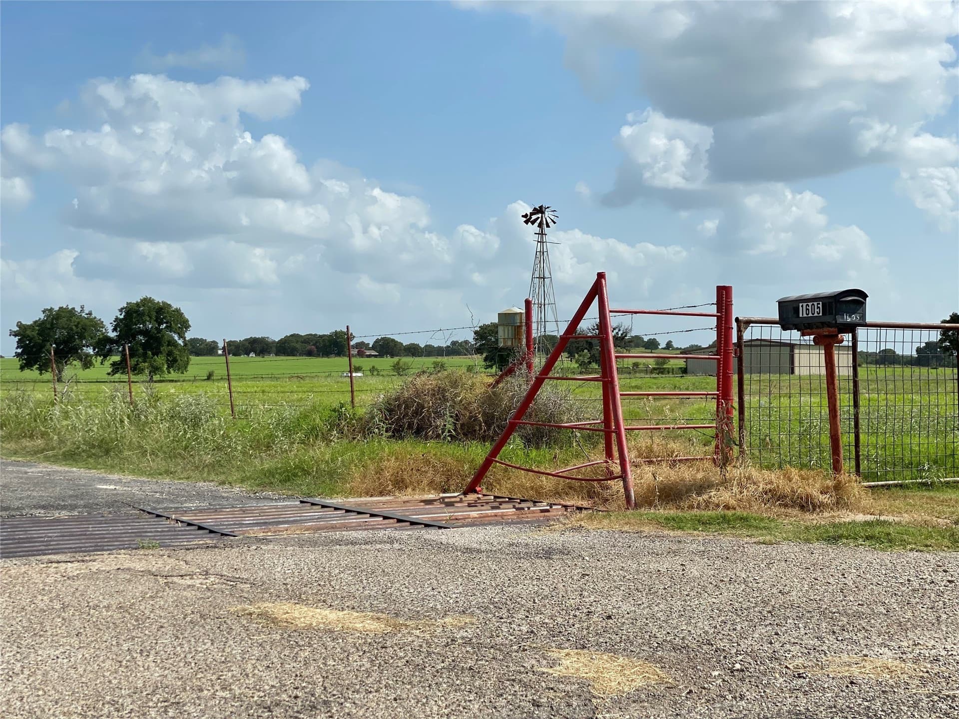 223 acres in Hood County gallery image 4