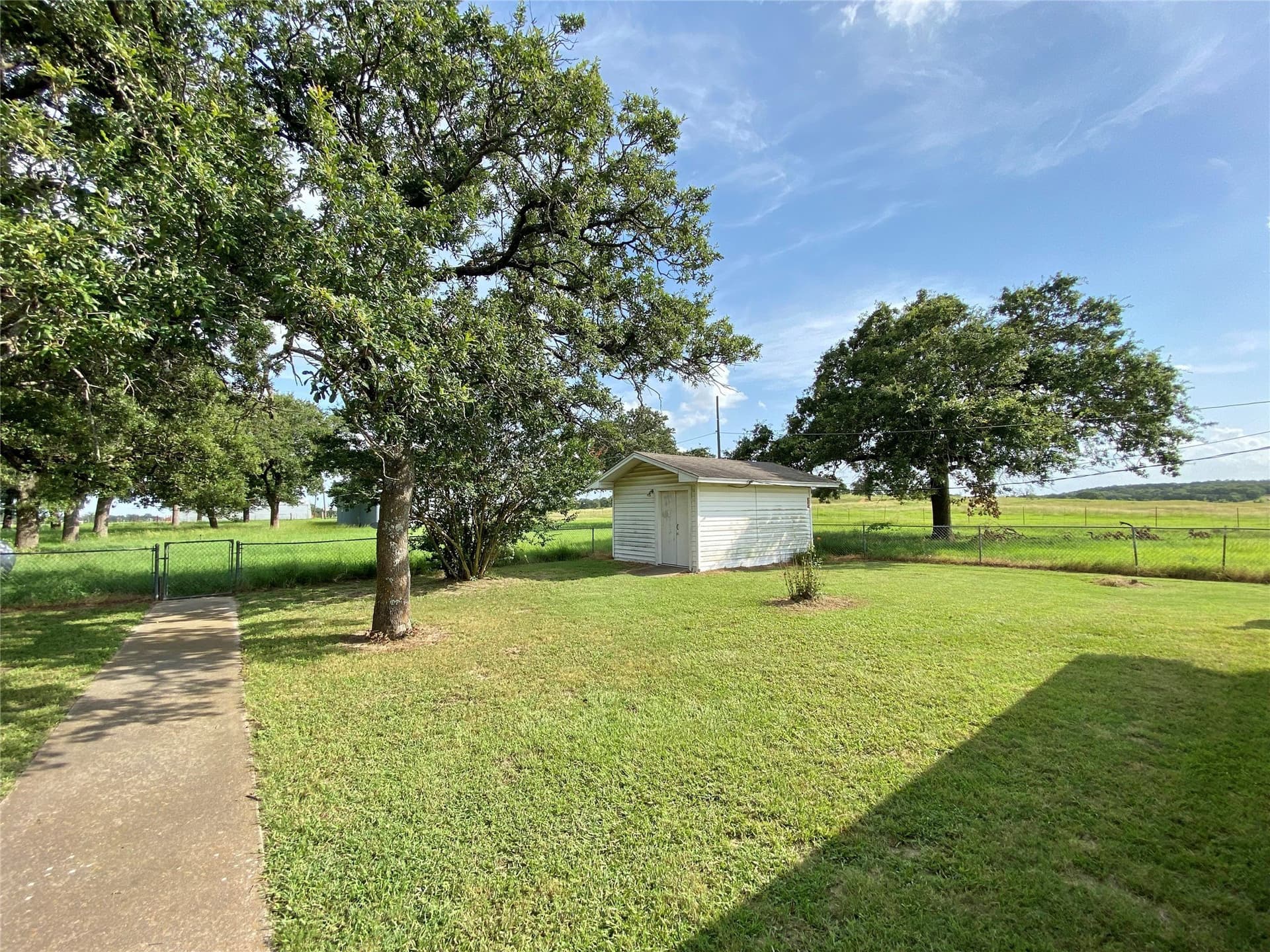223 acres in Hood County gallery image 3