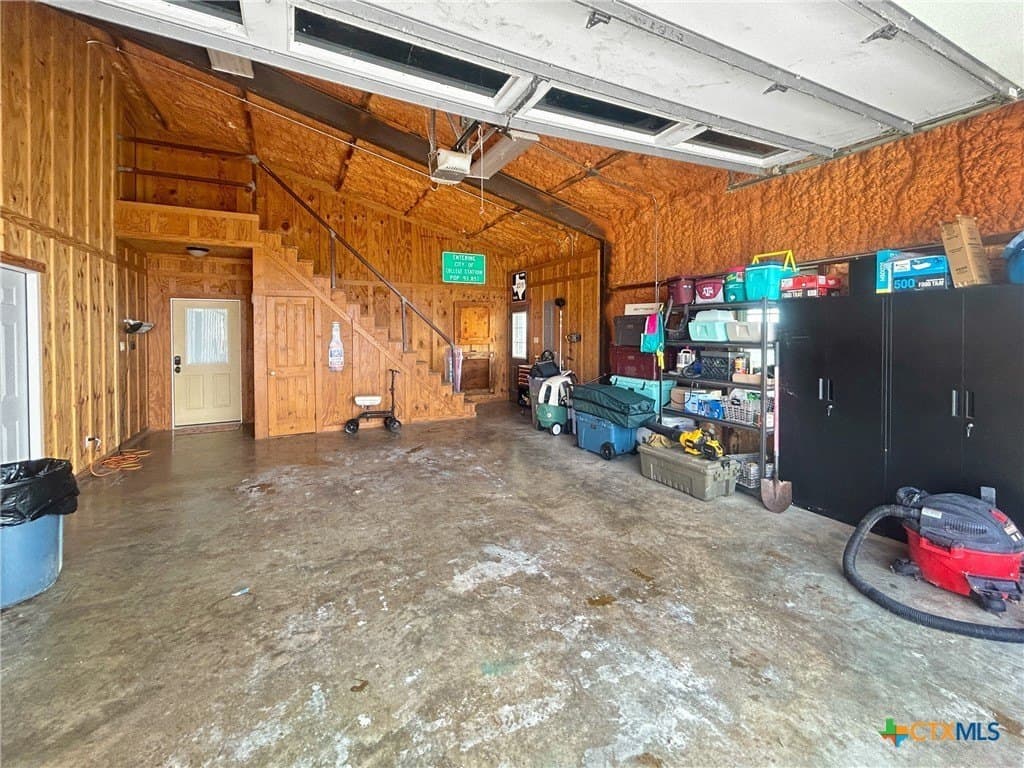 20 acres in Milam County - photo 24