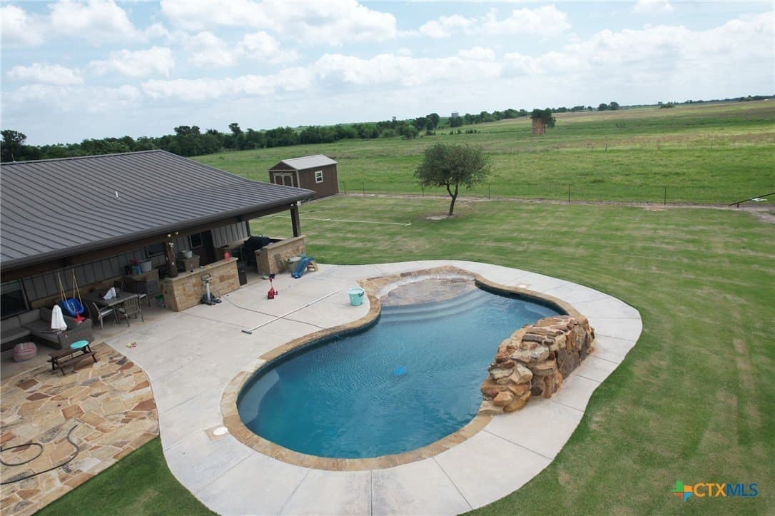 20 acres in Milam County - photo 31