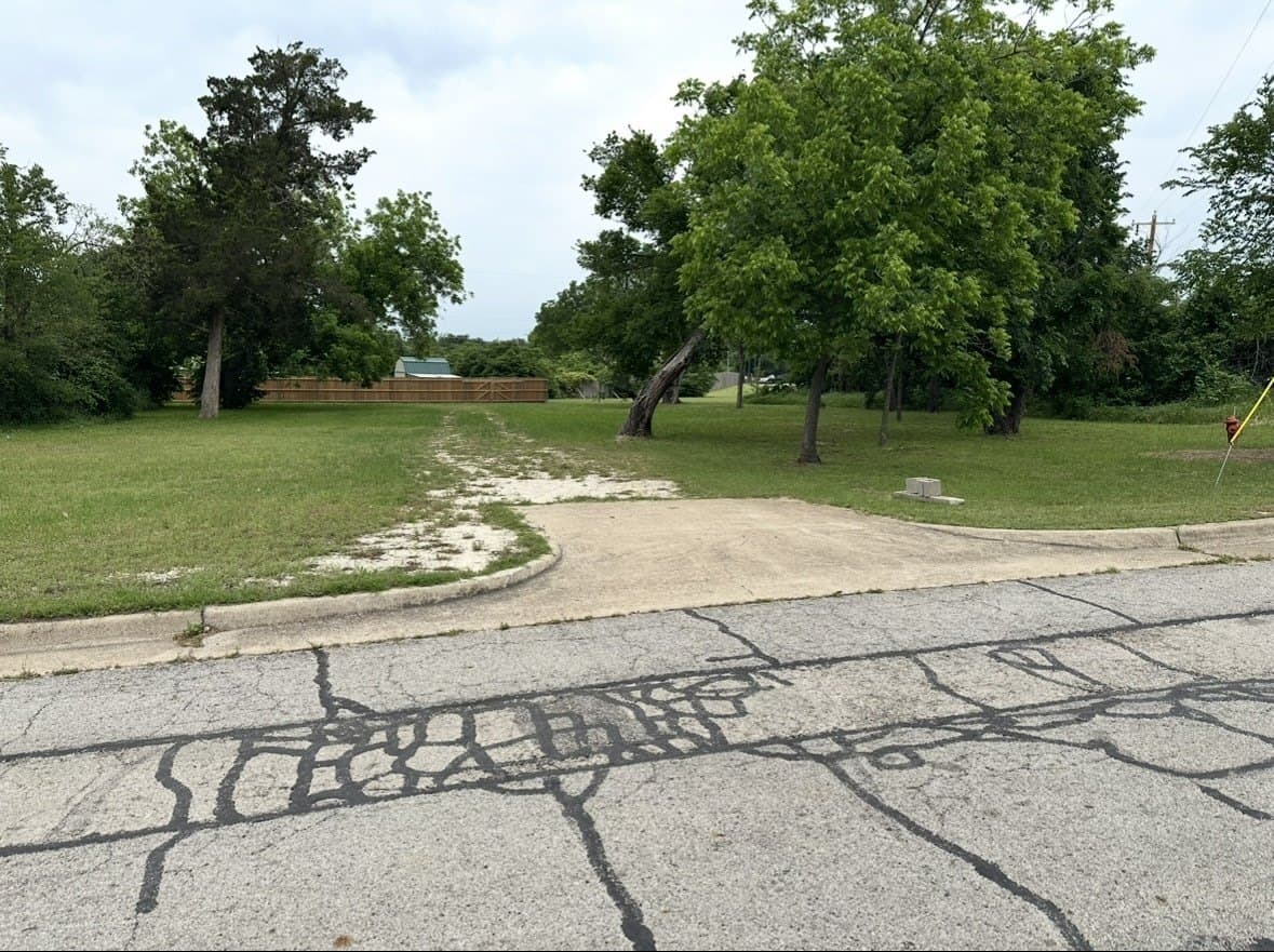 0.34 acres in Somervell County gallery image 4