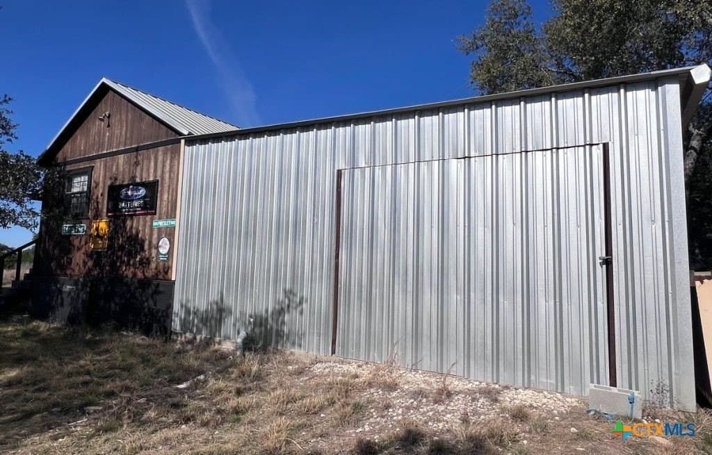 30 acres in Lampasas County gallery image 4