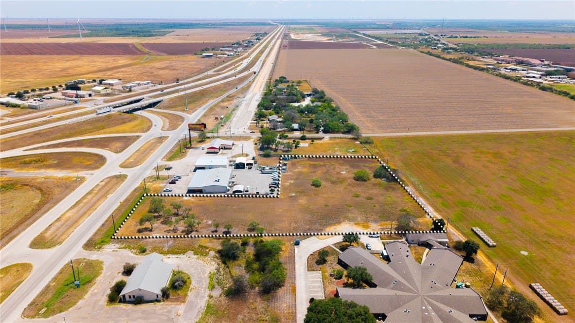 3 acres in San Patricio County - photo 6