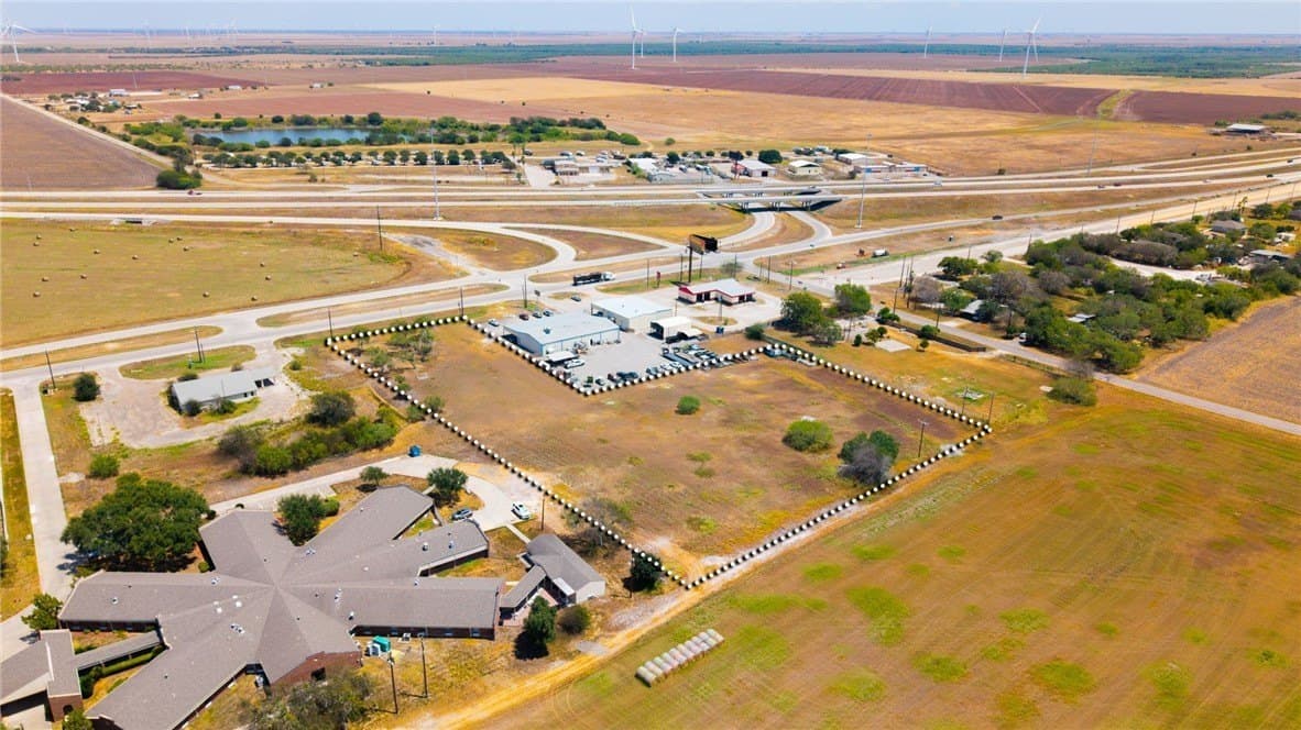 3 acres in San Patricio County - photo 5