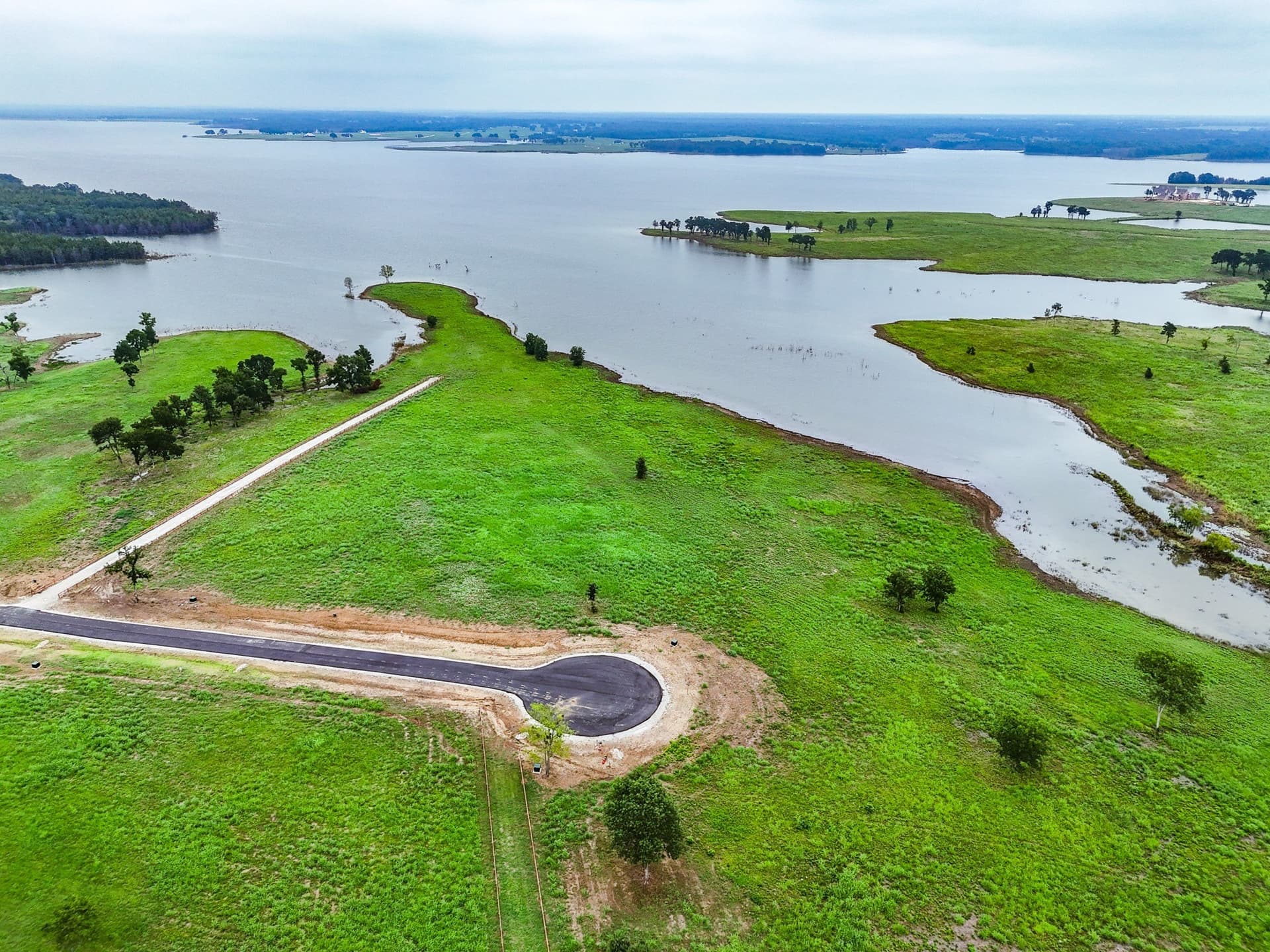 1.56 acres in Fannin County gallery image 2