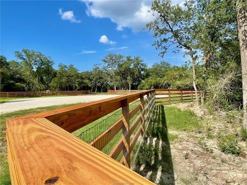 1.43 acres in Leon County