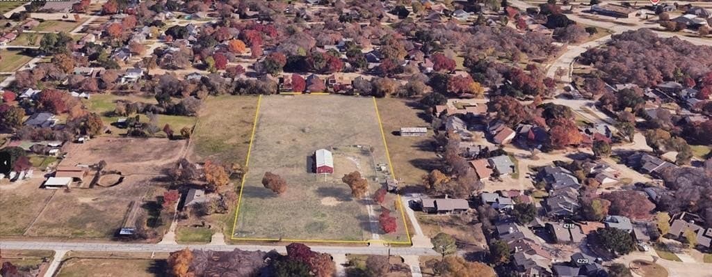 3.83 acres in Denton County