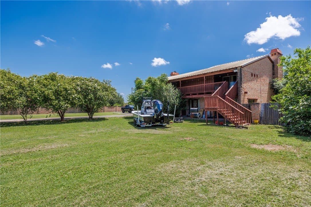 56,184 acres in Nueces County - photo 8