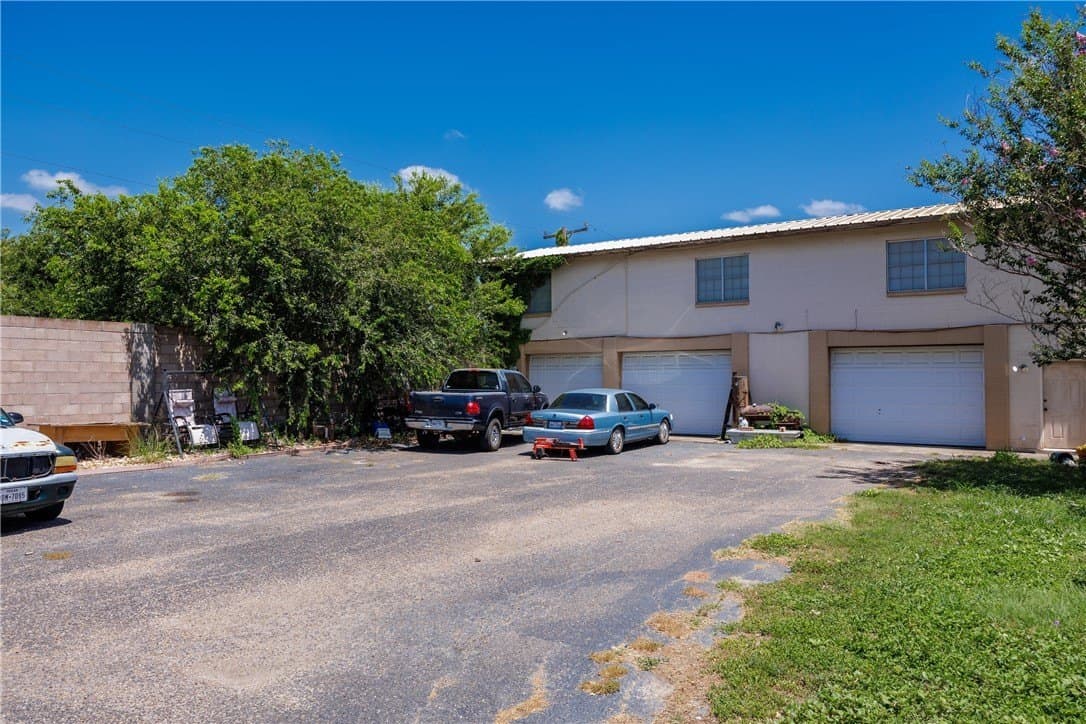 56,184 acres in Nueces County - photo 24