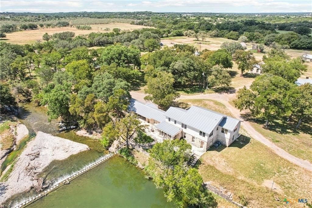 378 acres in Lampasas County gallery image 2