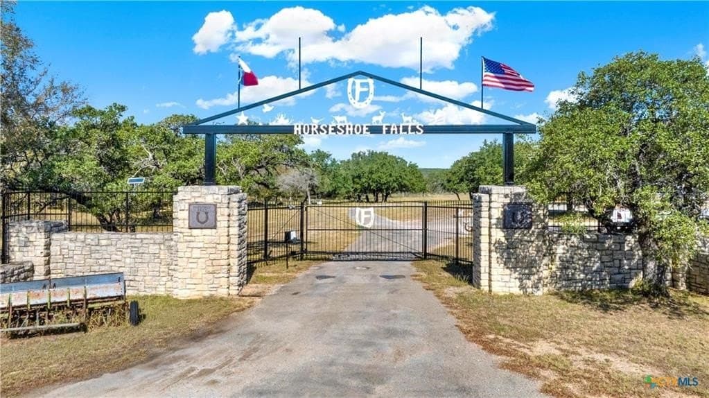 378 acres in Lampasas County - photo 39