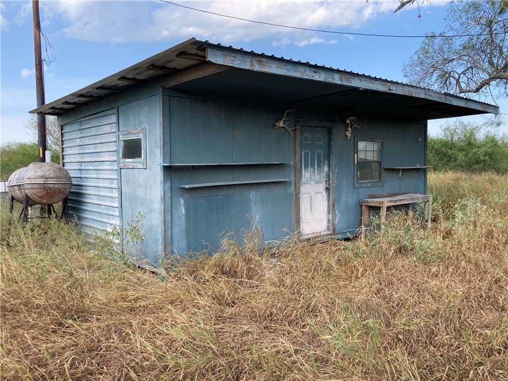 150.3 acres in Duval County - photo 8