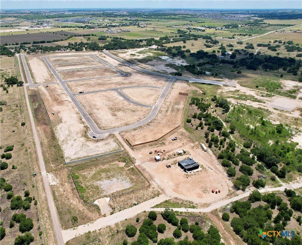 190 acres in Williamson County - photo 7