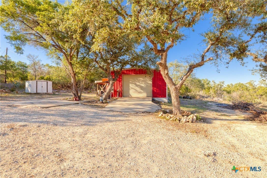 12.02 acres in Hays County gallery image 2