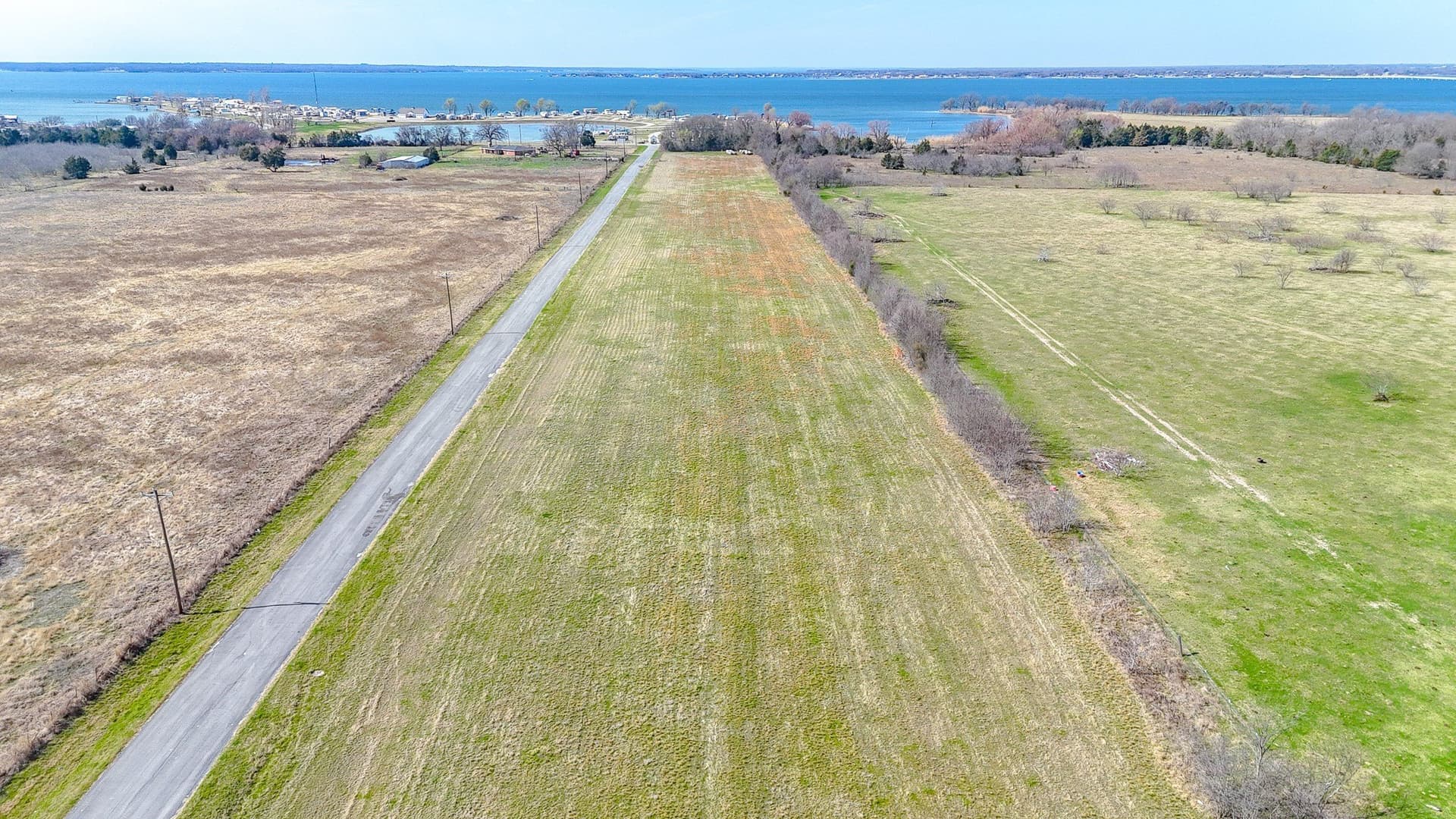 1 acres in Navarro County - photo 10