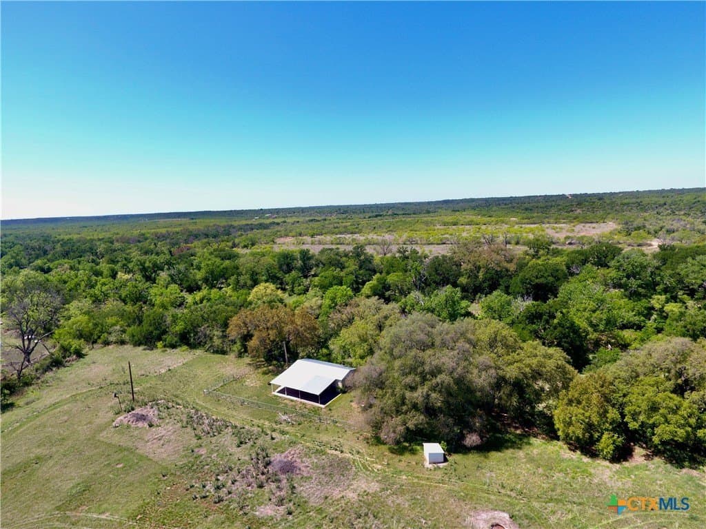 20 acres in Mills County - photo 4