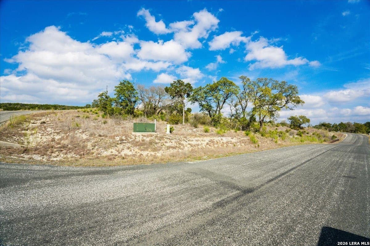 5.06 acres in Comal County