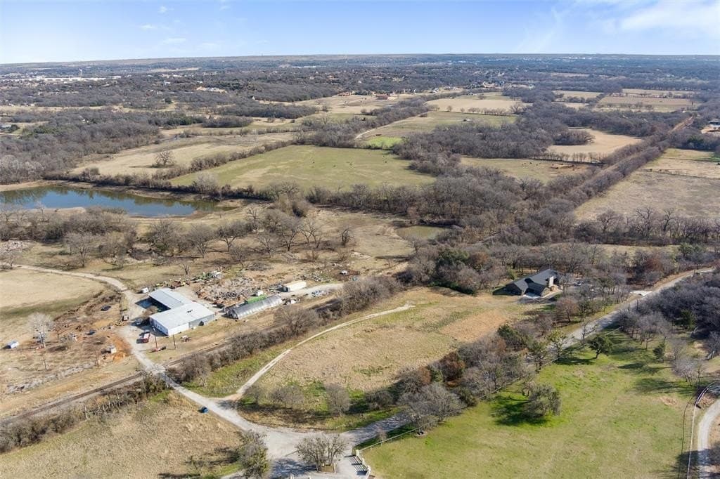 2.04 acres in Parker County gallery image 4