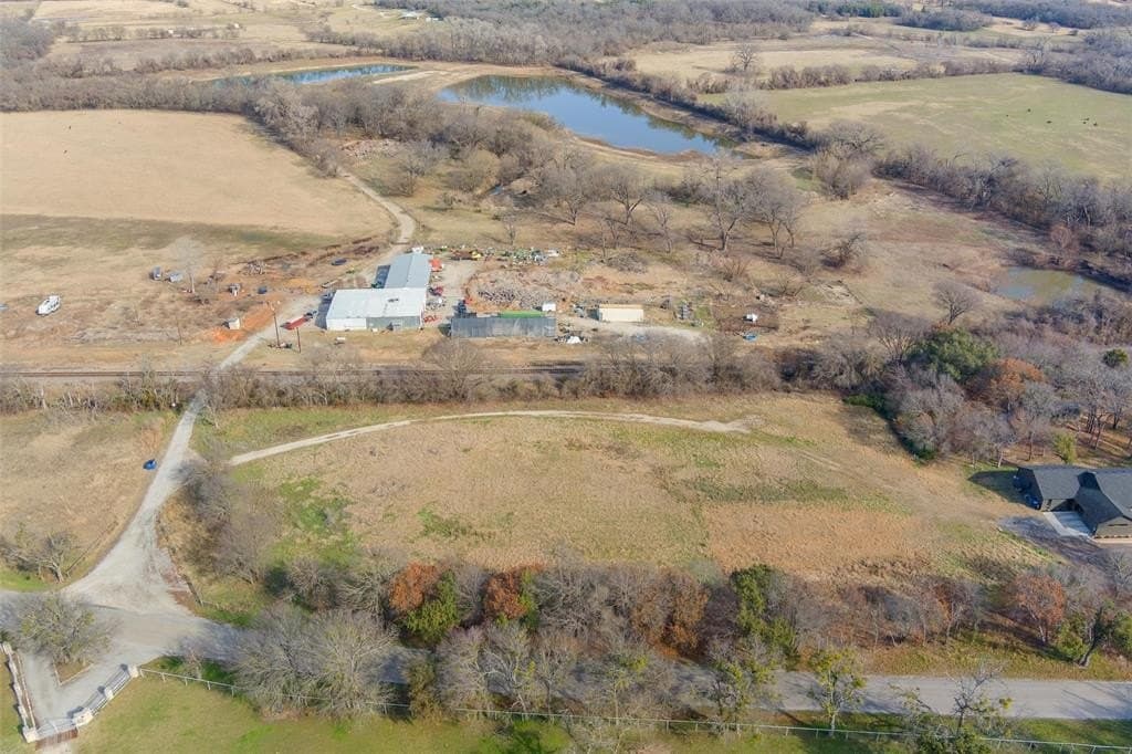 2.04 acres in Parker County gallery image 3