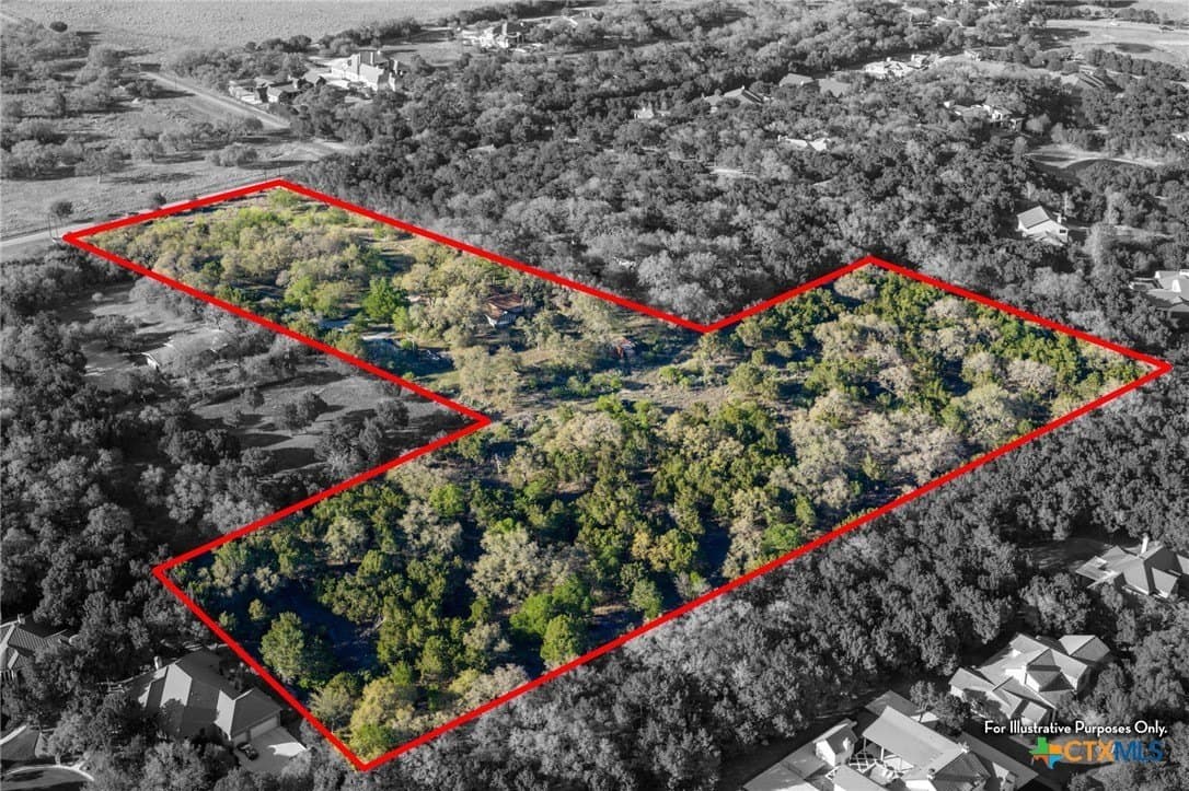 11.77 acres in Comal County - photo 9
