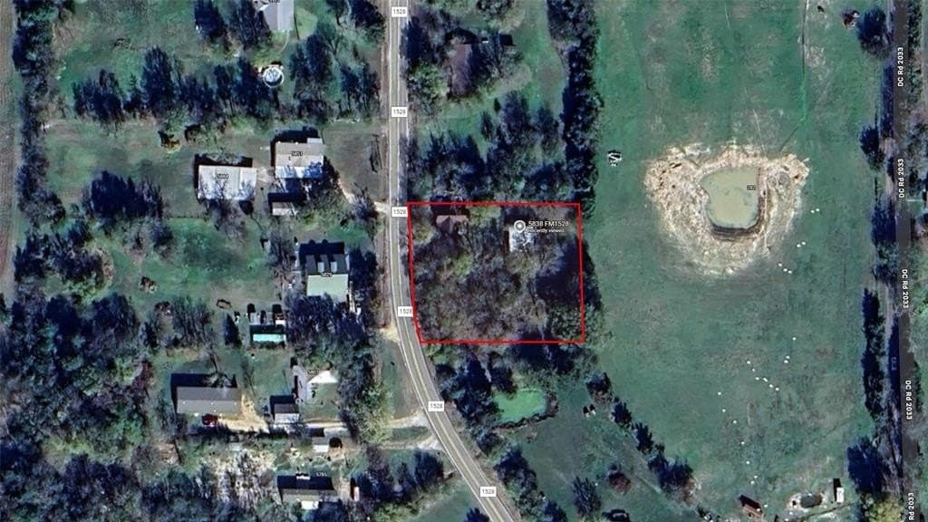 1 acres in Delta County gallery image 3