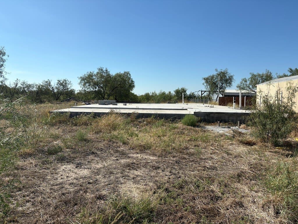 0.52 acres in Maverick County gallery image 2