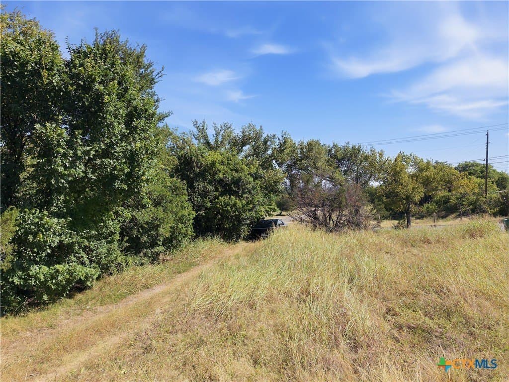 0.52 acres in Bell County - photo 7
