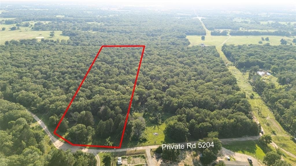 7.76 acres in Henderson County gallery image 2