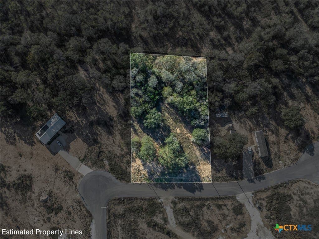 1 acres in Caldwell County gallery image 2