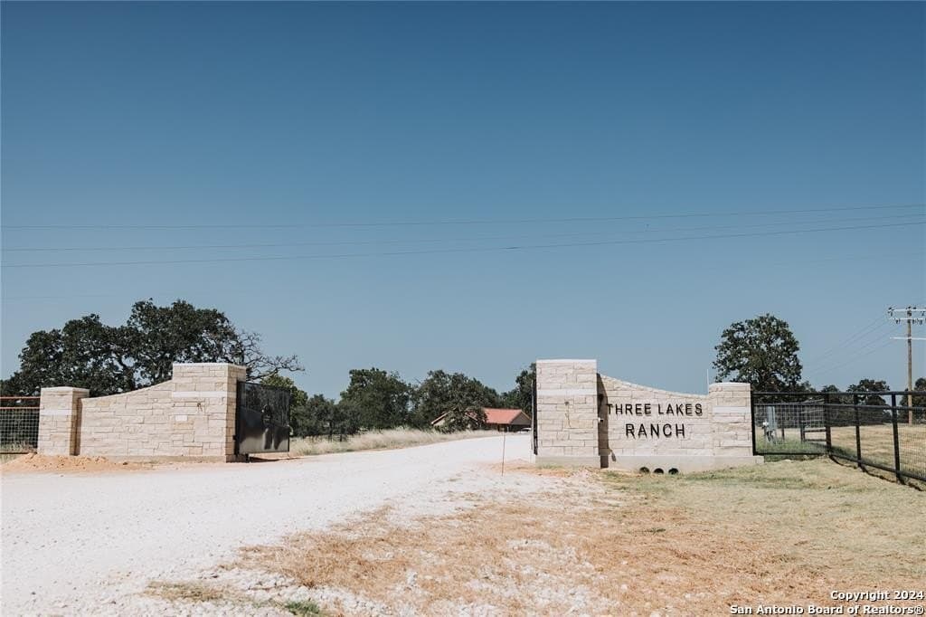4.01 acres in Leon County - photo 2