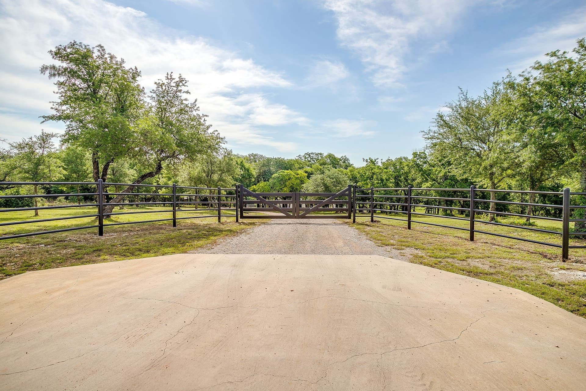 25 acres in Parker County gallery image 4