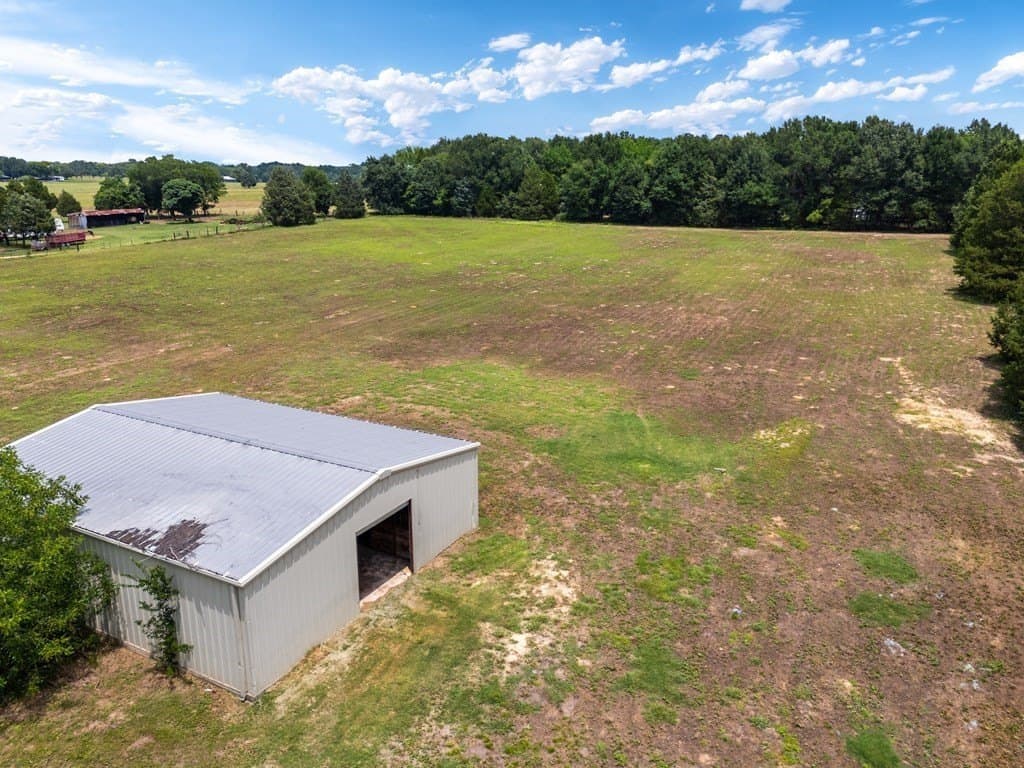 7.45 acres in Henderson County gallery image 3