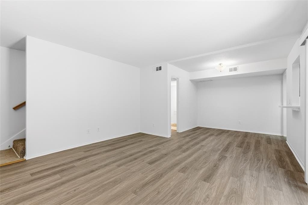 11.33 acres in Dallas County gallery image 4