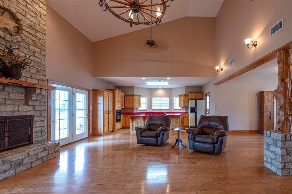 314 acres in Erath County gallery image 4