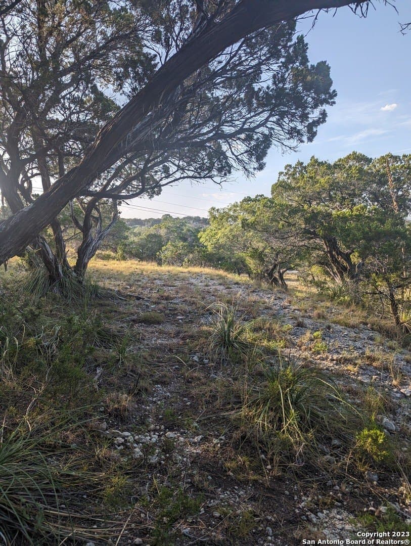 0.12 acres in Bandera County gallery image 3