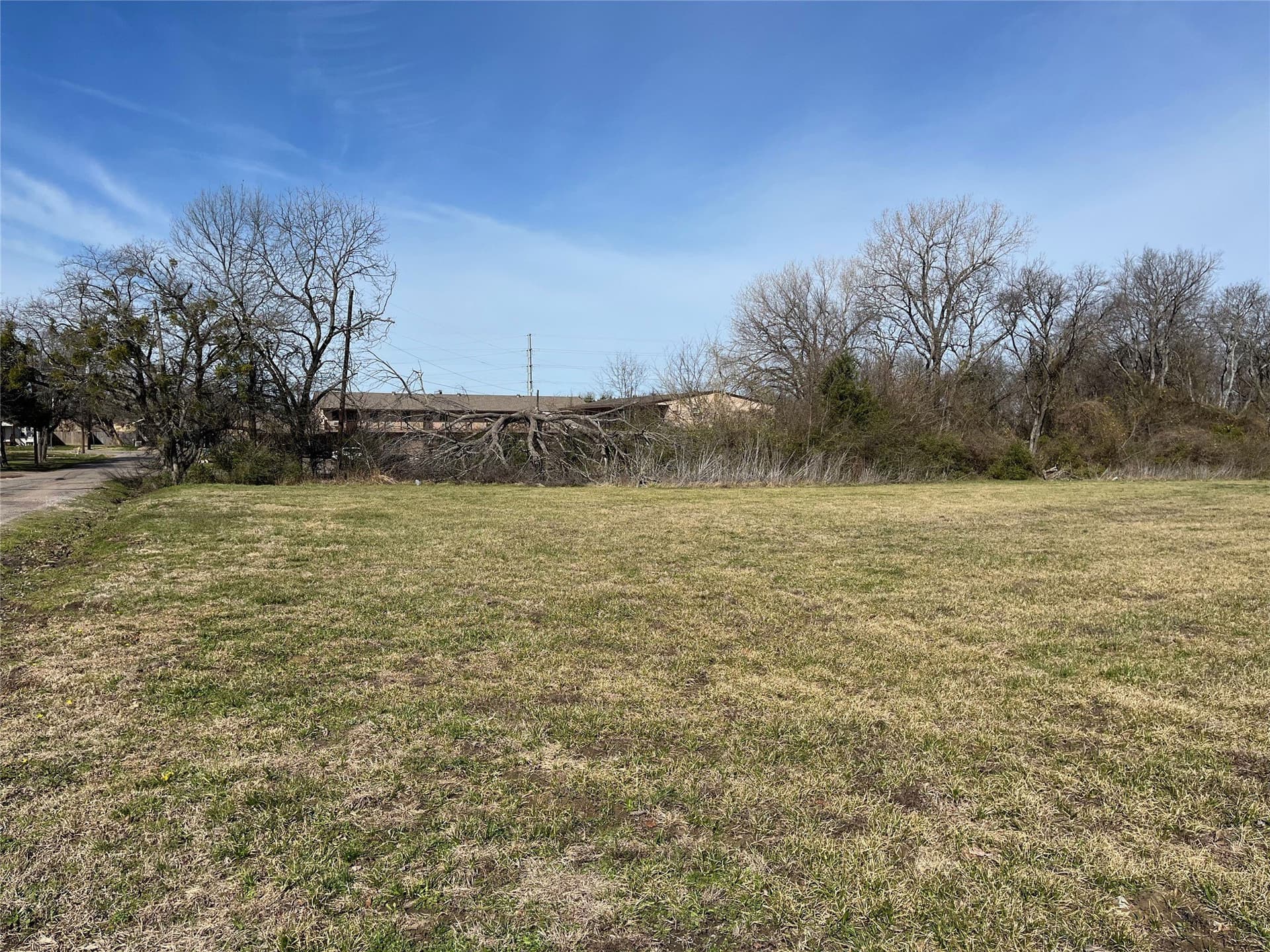4.97 acres in Hunt County - photo 2