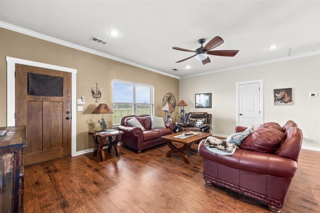 28.08 acres in Falls County featured view