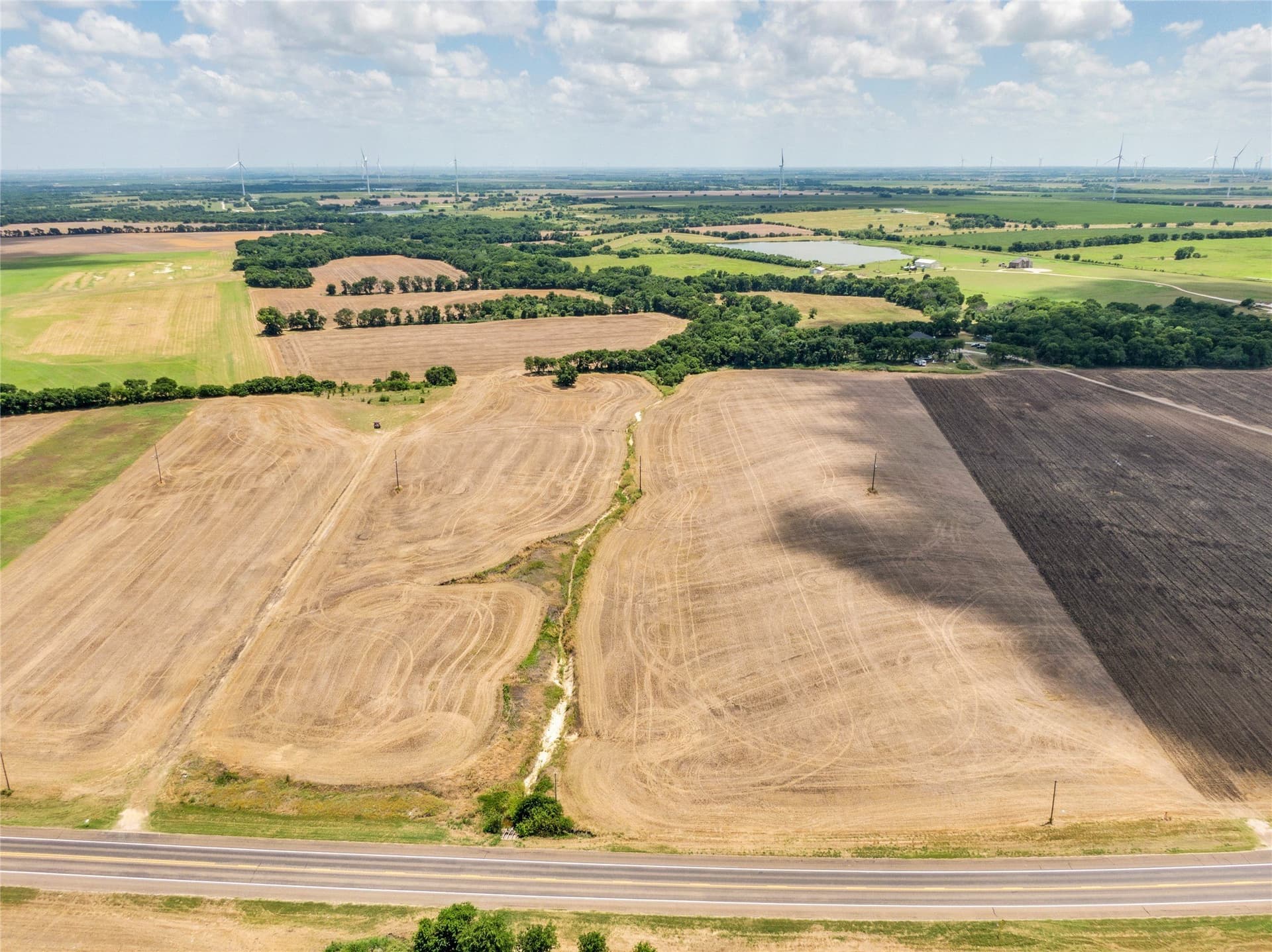10 acres in Hill County