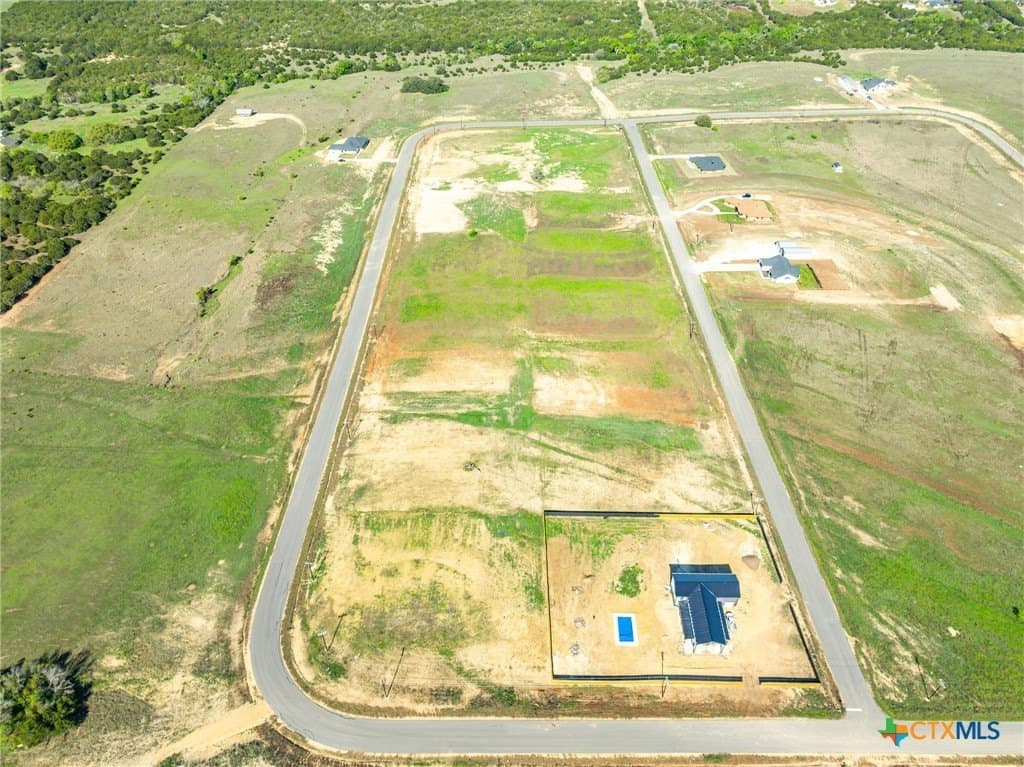 1.28 acres in Coryell County gallery image 3