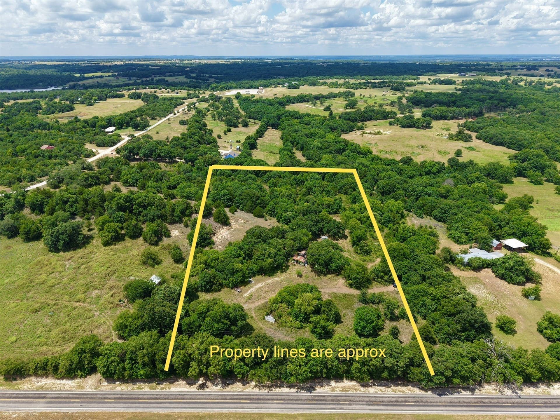 7 acres in Montague County