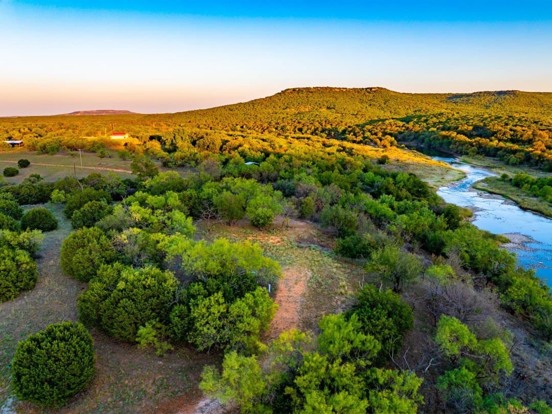 10 acres in Palo Pinto County - photo 2