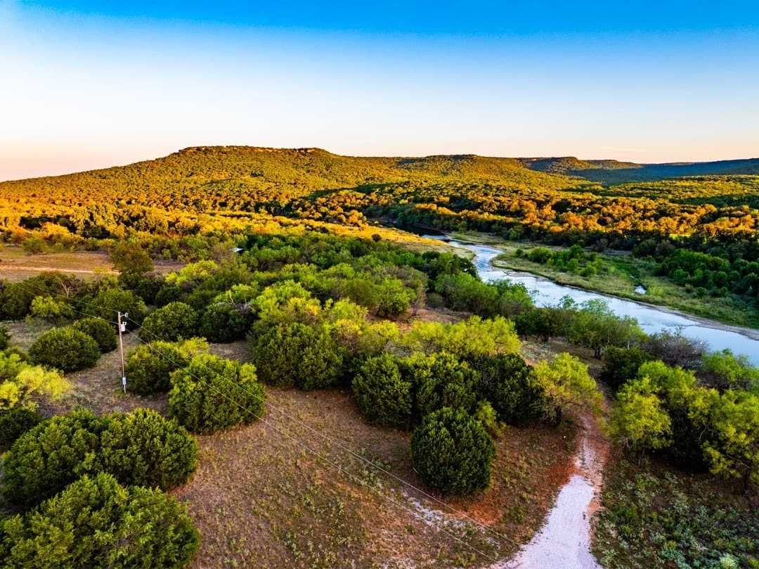 10 acres in Palo Pinto County - photo 3