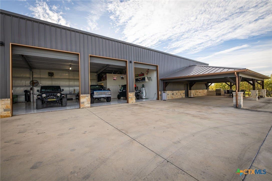 12 acres in Guadalupe County - photo 3