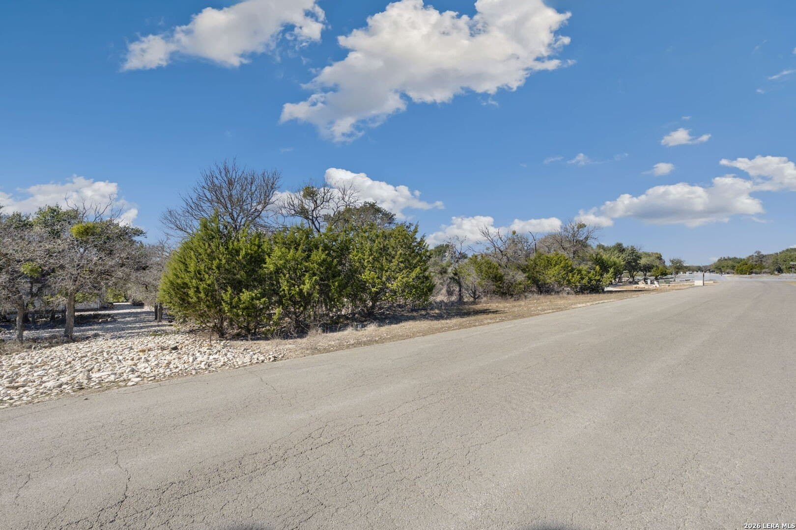 1.42 acres in Comal County - photo 6