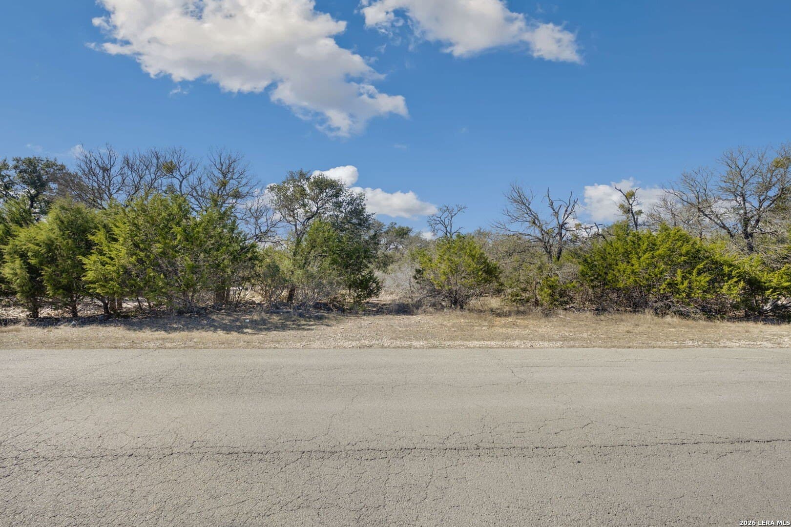 1.42 acres in Comal County - photo 8