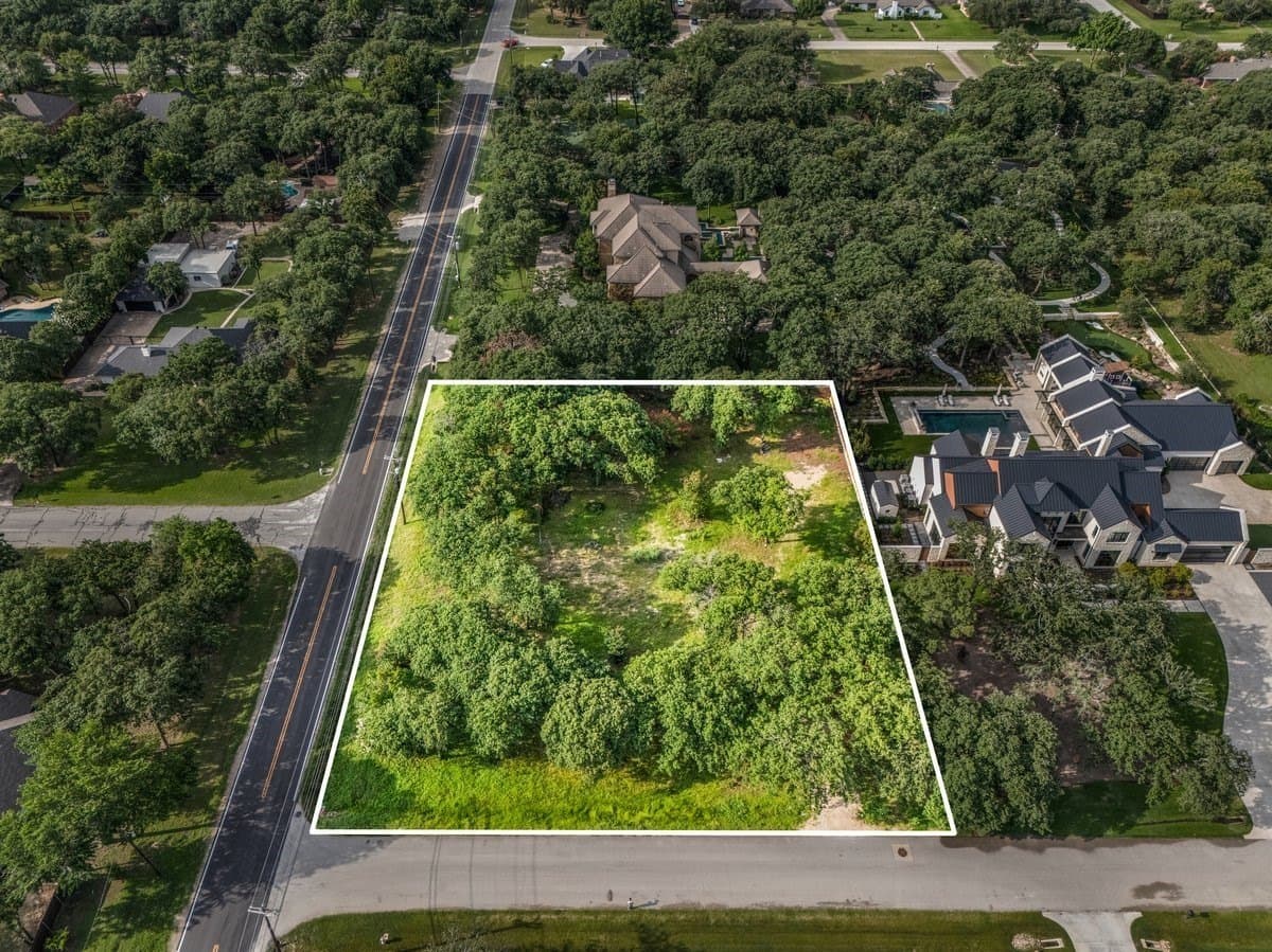 1 acres in Tarrant County gallery image 2