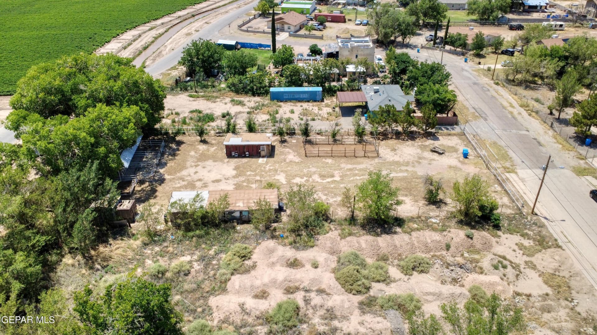 0.47 acres in El Paso County - photo 31