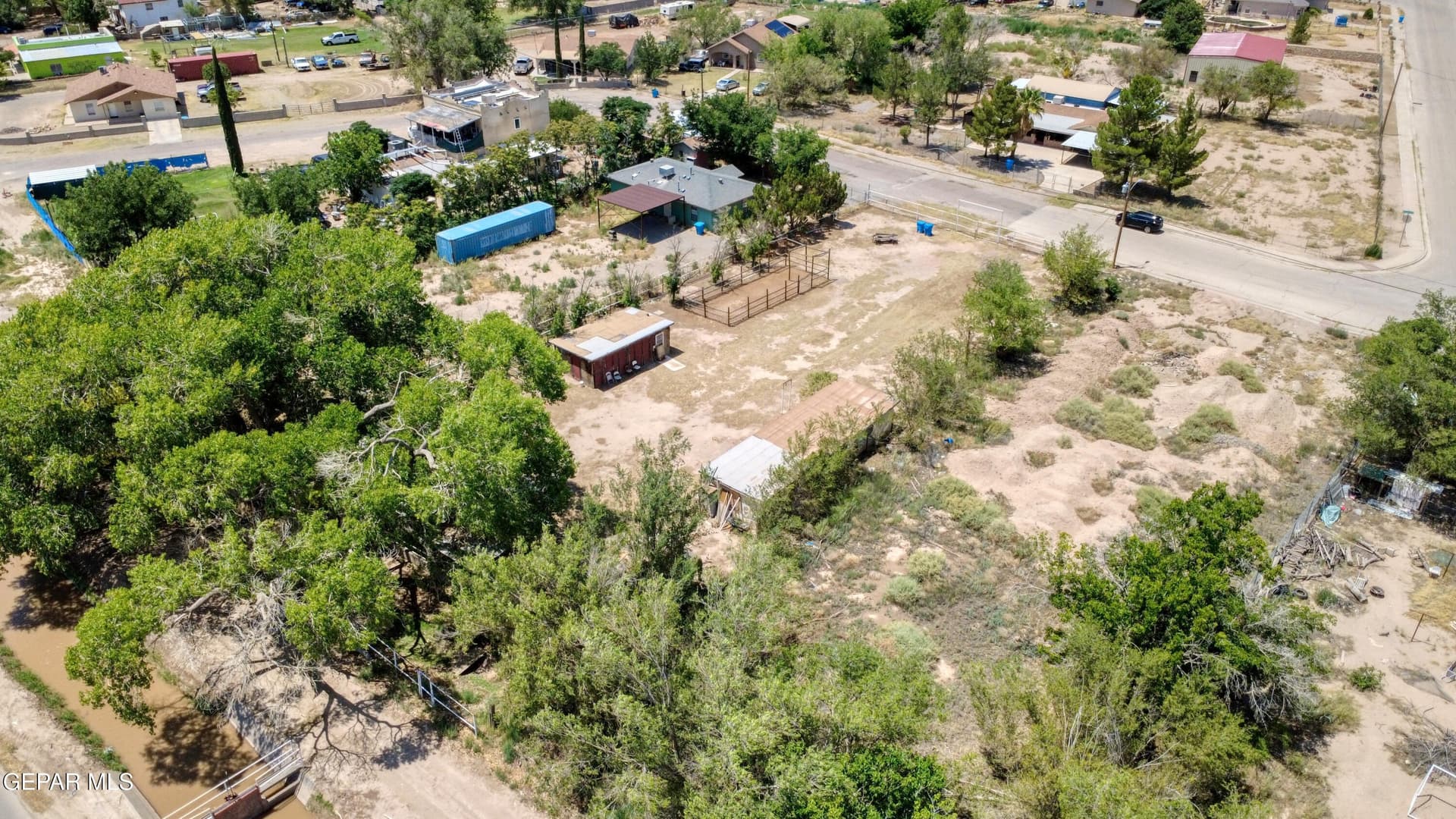 0.47 acres in El Paso County - photo 35
