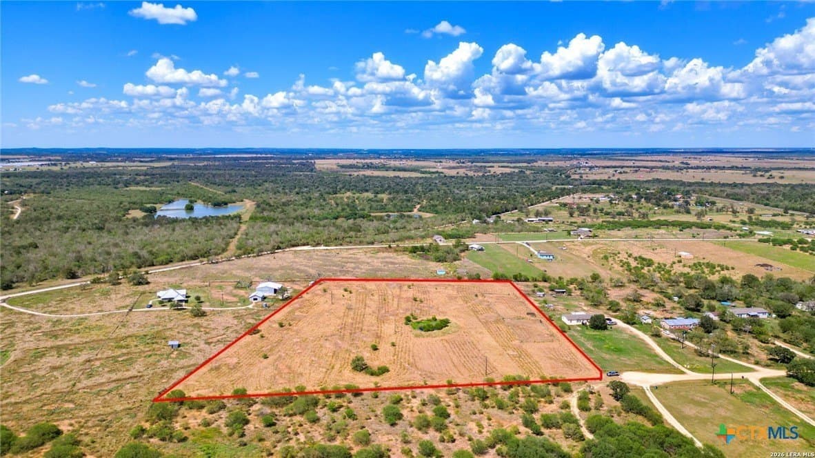 8.5 acres in Gonzales County - photo 4